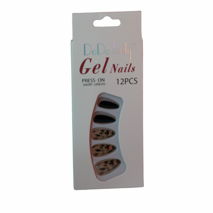 Press On Nails, Premium